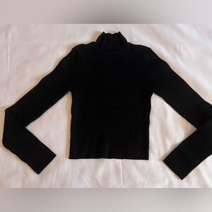 Women's Black Long Sleeve Ribbed Knit Mock Neck Crop Top Size Extra Small